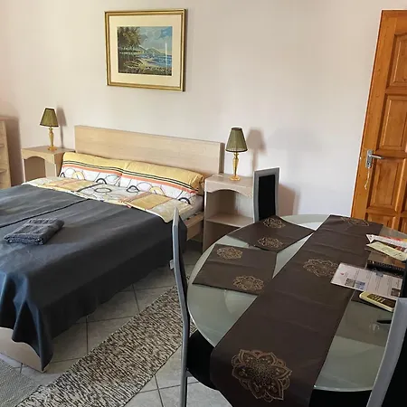 Sétány Apartman-és Vendégház * Tiszafüred
